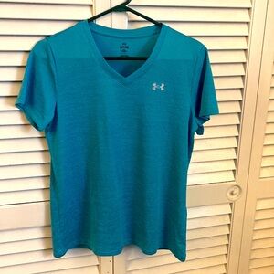 Under Armour NWT Women’s V-Neck Workout T-Shirt
